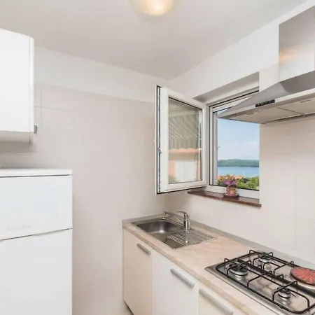 F-4 Apartamento Klimno