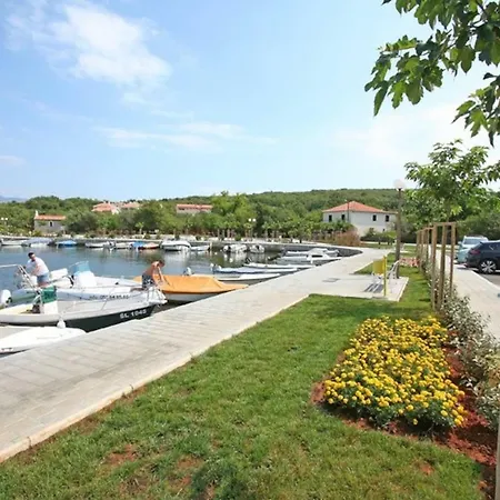 Apartamento F-4 Klimno