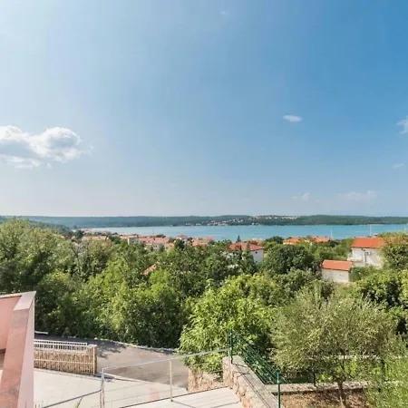 Apartamento F-4 Klimno