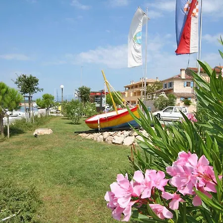 F-4 Apartamento Klimno